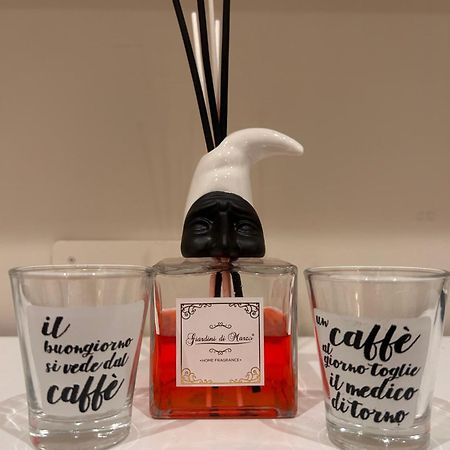 Il Tempo Di Un Caffe Apartment Наполи Екстериор снимка